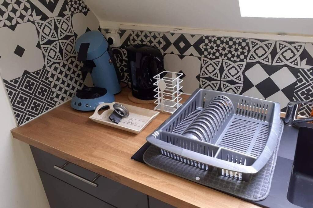 Au Petit Marcade Apartman Abbeville Kültér fotó