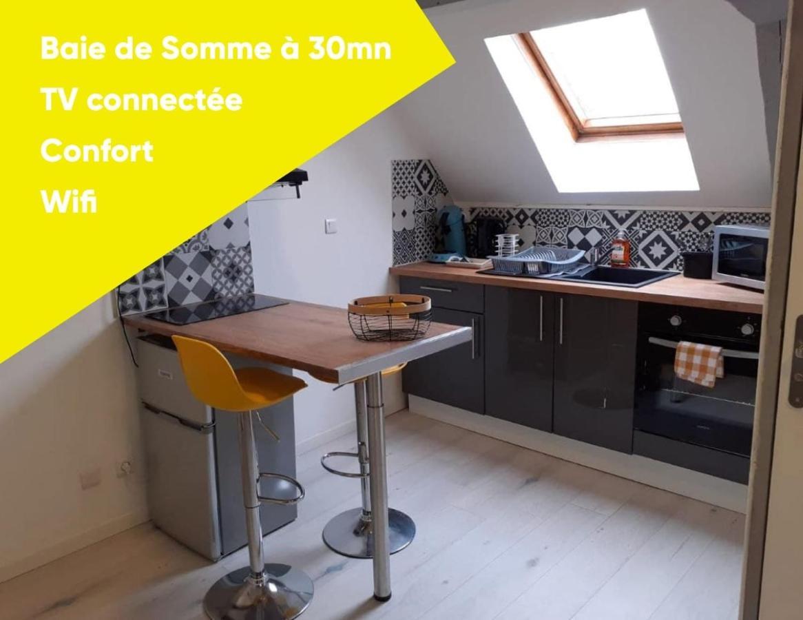 Au Petit Marcade Apartman Abbeville Kültér fotó